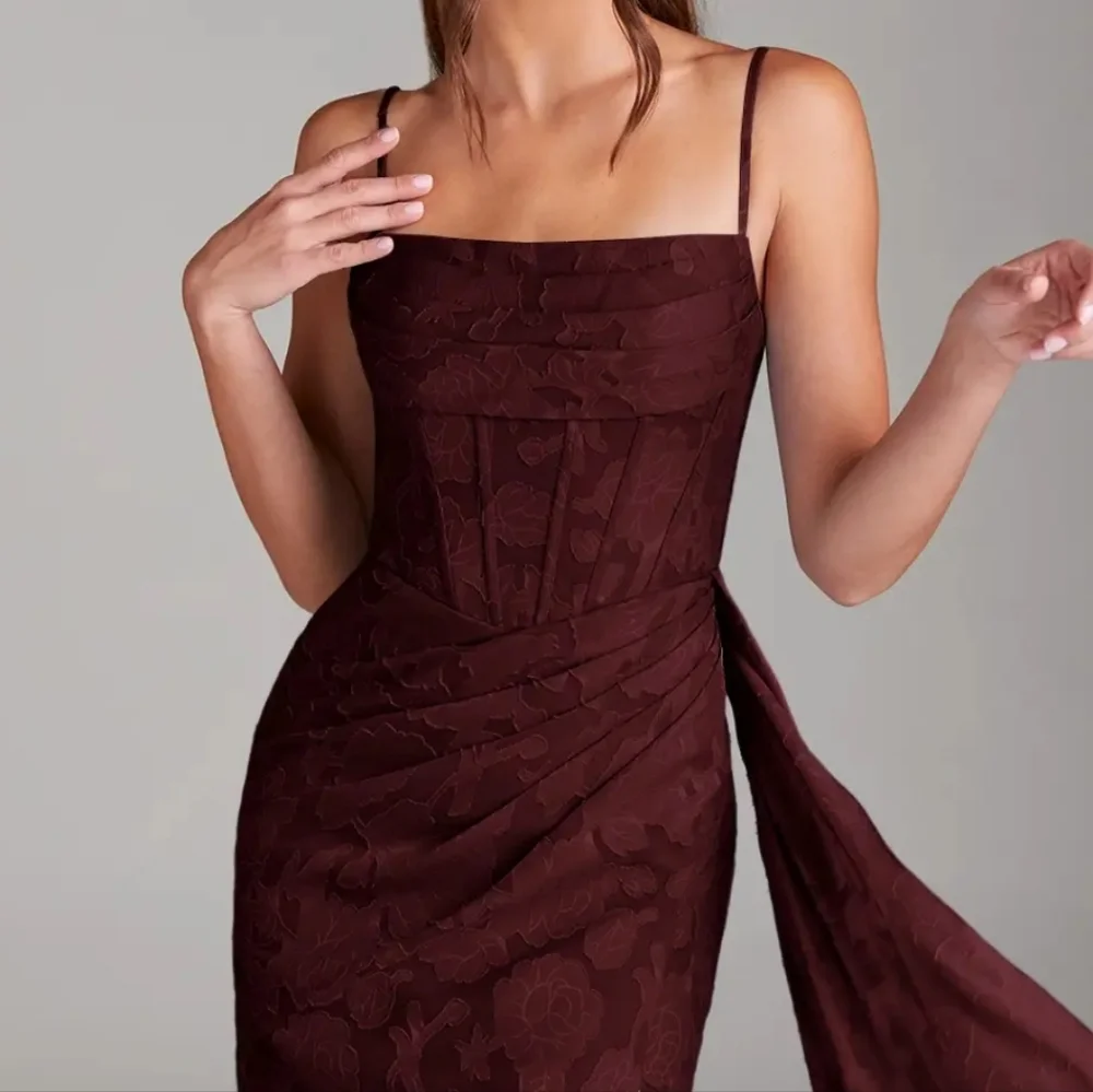 Azazie Denisa Wine Color Floral Burnout Spaguetti Straps Size 14 NwT. - Picture 2 of 16